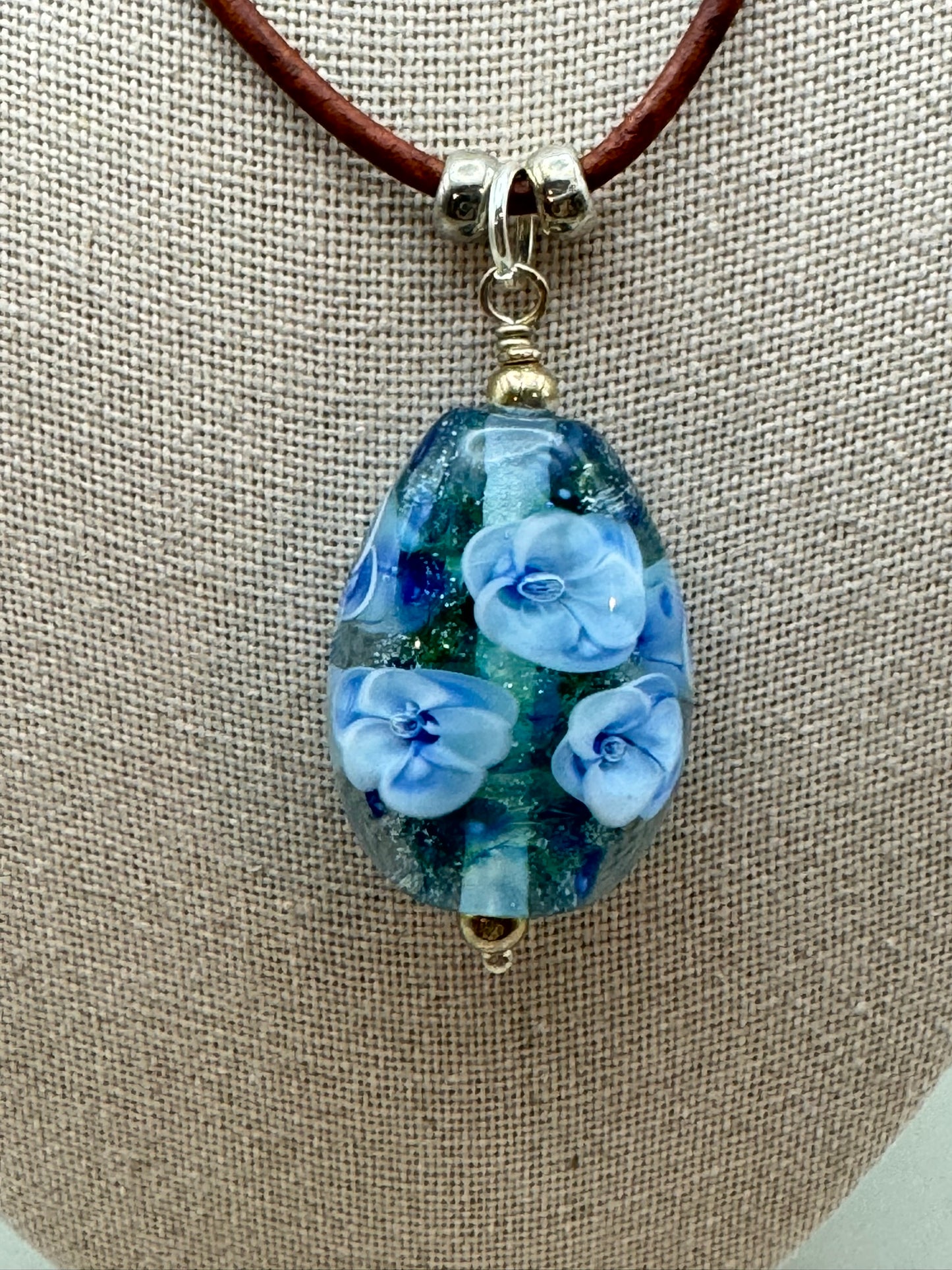 Blue Roses Necklace